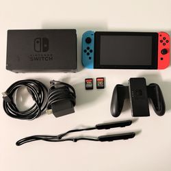 Nintendo Switch Bundle 32GB + 64GB SD Dock & 2 Games