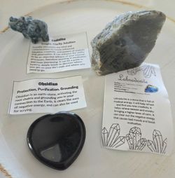 Crystal Stone Set – Sodalite Elephant, Obsidian Heart & Labradorite