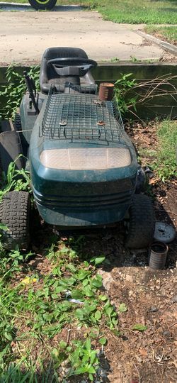 Craftsman 40 Inch Riding Lawn Mower