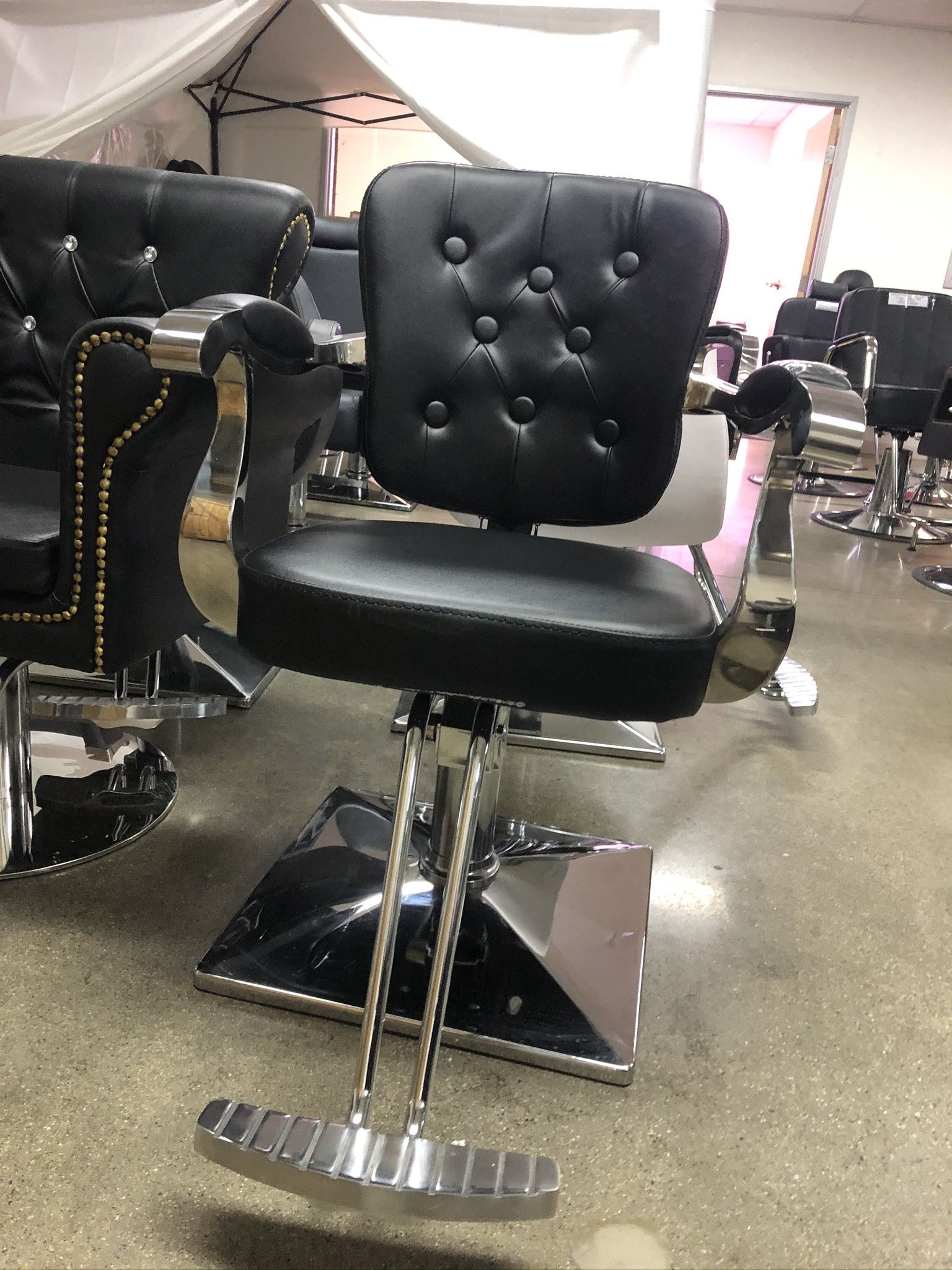 Salon Equipment Barber Stools For Sale Salon Chair Low Price