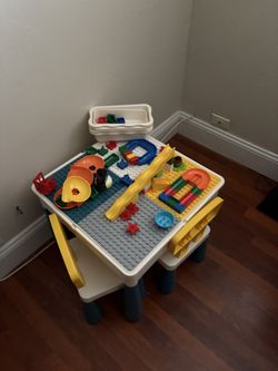 Lego Table 