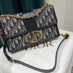 DIOR 30 Montaigne Montaigne Series Old Flower Full Print Embroidery Oblique Printed Metal Chain Fabric Box Bag Cross-body Shoulder Bag Medium (616)17