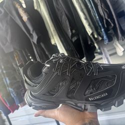 Balenciaga Track Runner