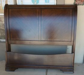 Ashley Furniture Queen Sleigh Bed - Complete Set - Wood Frame