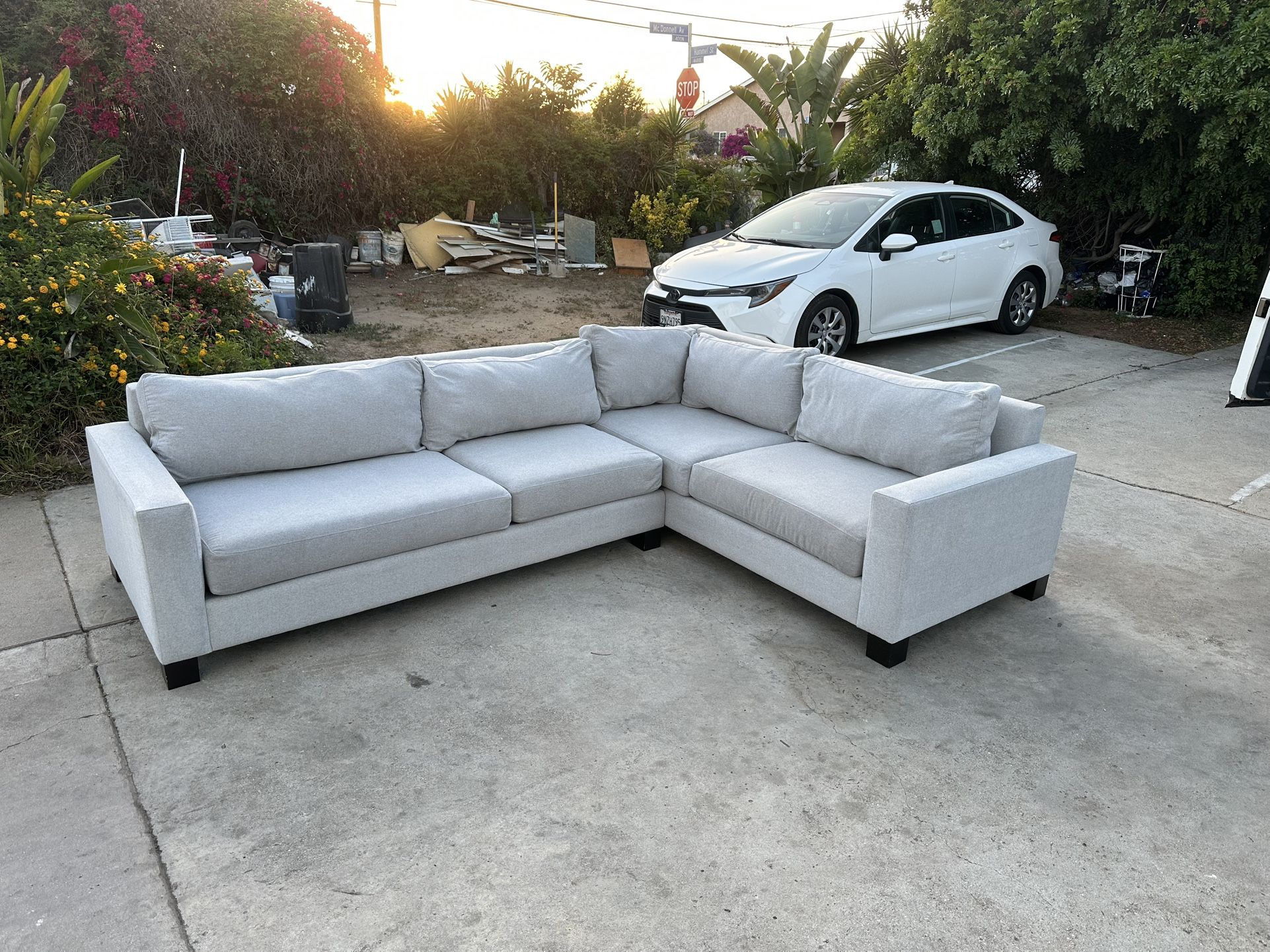 Pampa Gray Sectional Sofa Couch