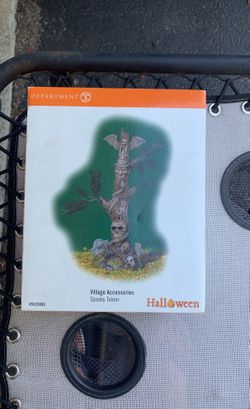Department 56 - Spooky Totem