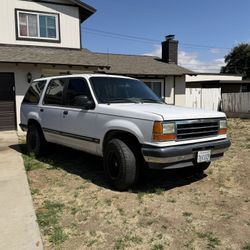 1994 Ford Explorer