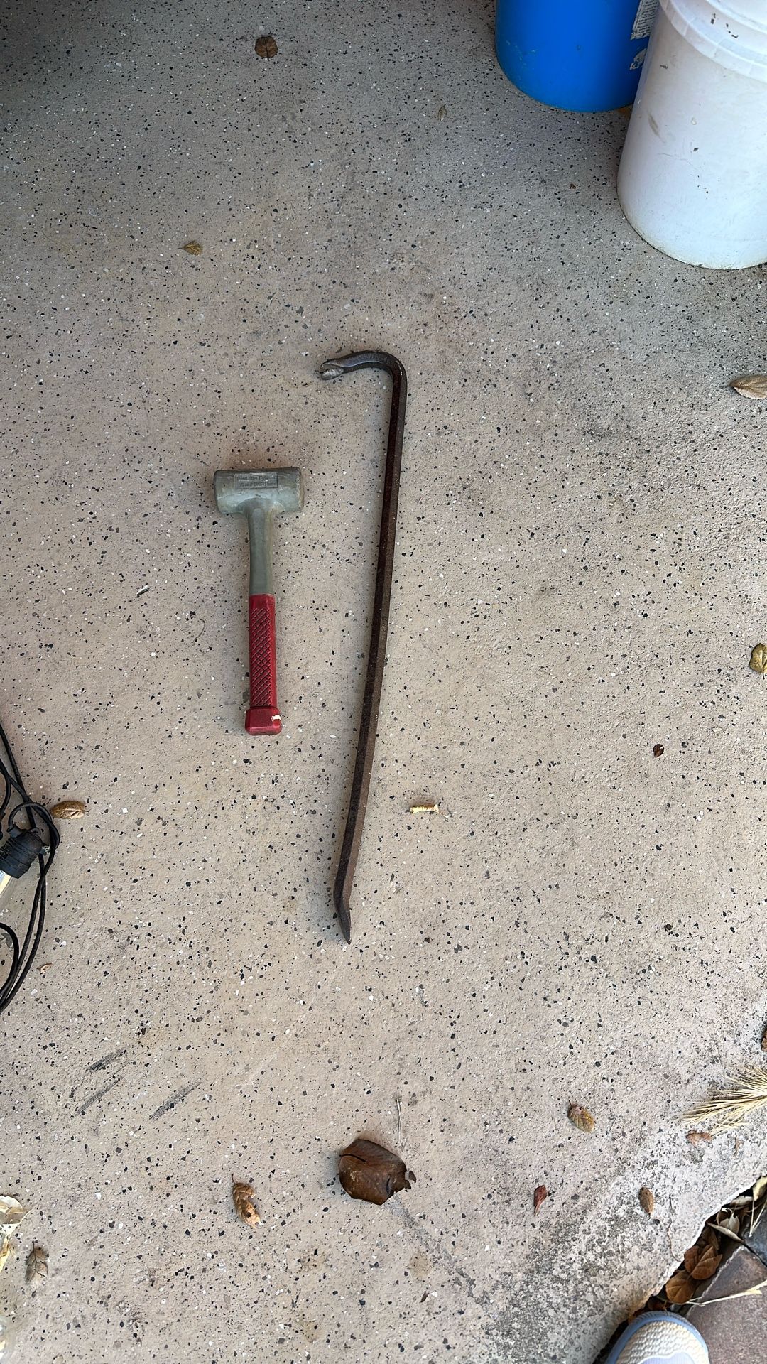 Heavy Duty Crowbar And Hammer