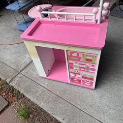 Baby Station