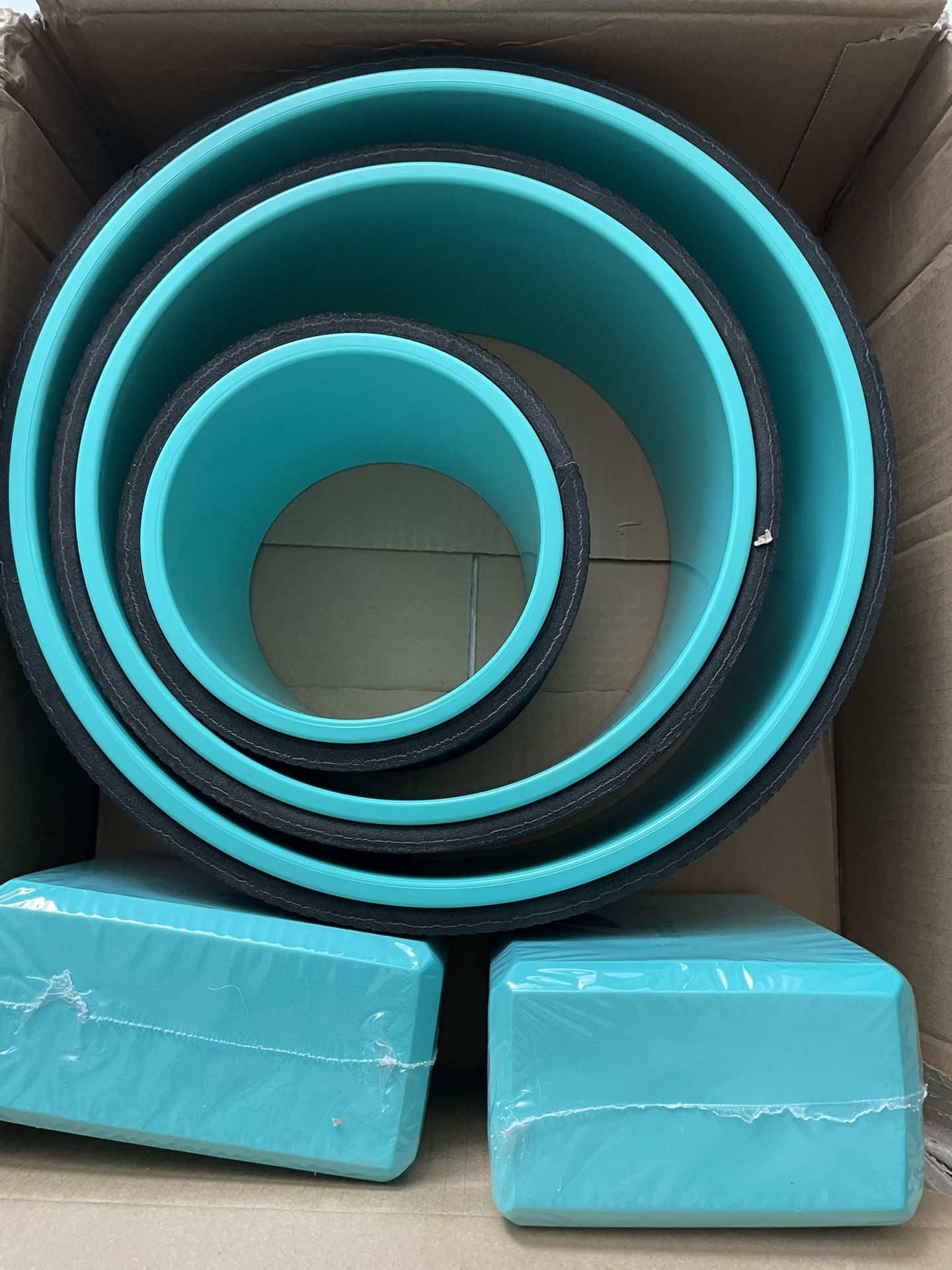 Gymcope Body Roller With 2 Yoga Blocks
