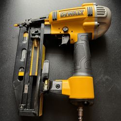 Dewalt 16gauge Finish Nailer