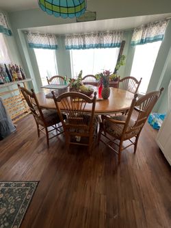 Kitchen table