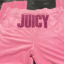 Juicy Couture Beautiful Baby Pink Track Pants🔥🔥🔥