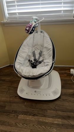 4 moms swing