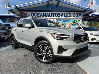 2023 Volvo XC40