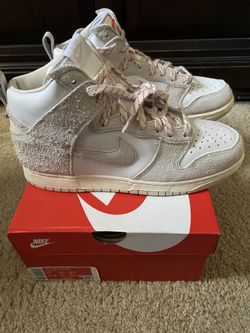 Nike Dunk High Notre Light Orewood Brown