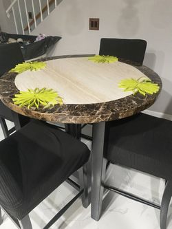 Dinning Table Of 4 
