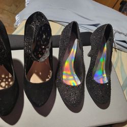 High Heels 👠  10 Dollar each or both for 15 dollars. 