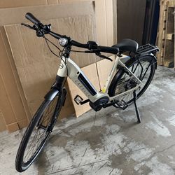 Gazelle Ultimate T10 53cm Beige **Like New**