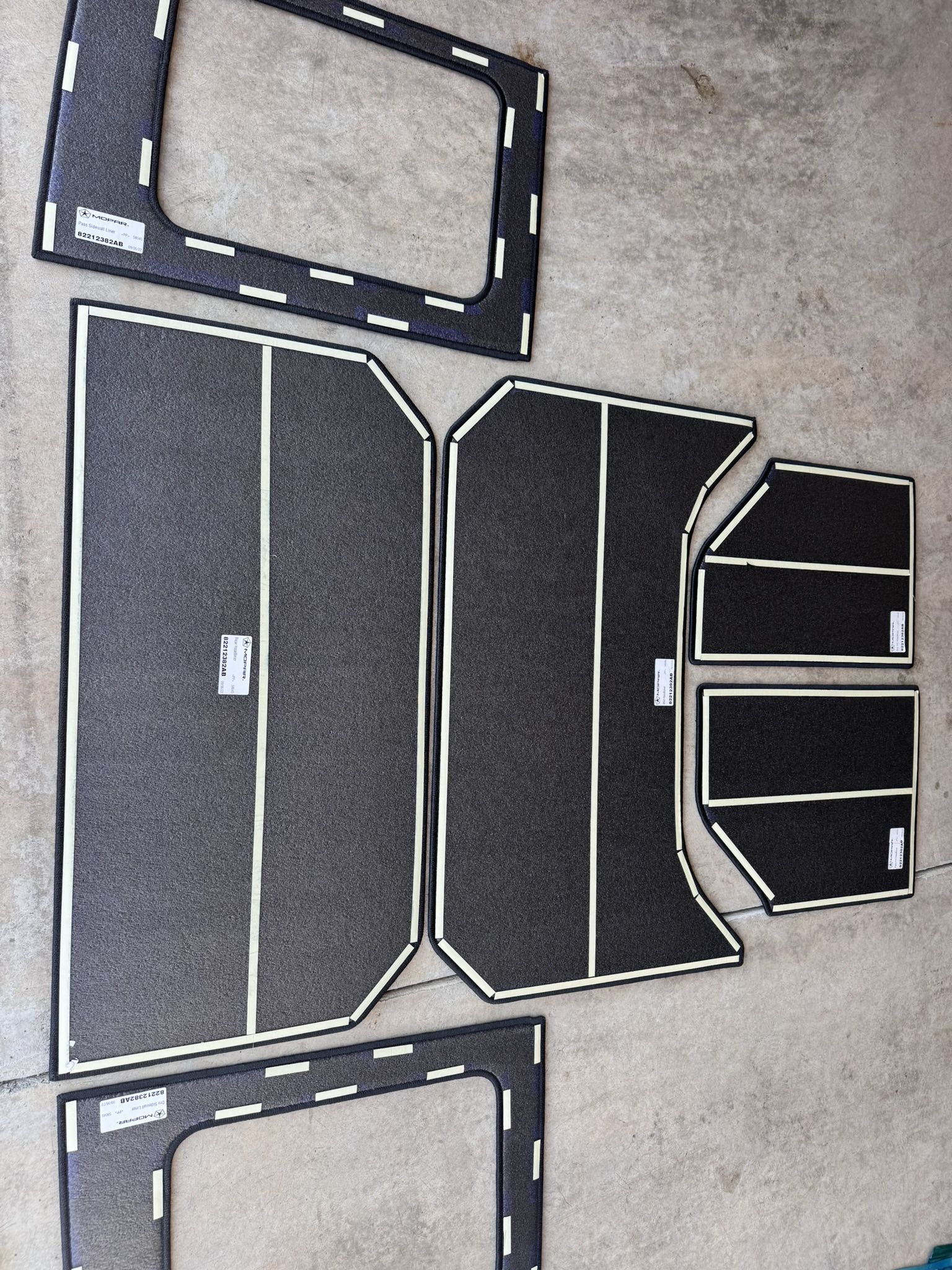 Jeep Wrangler JK 2011-2018 Mopar Headliner