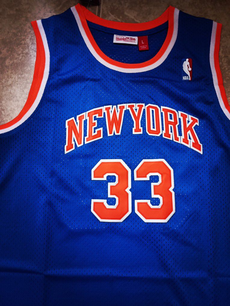 Vintage Patrick Ewing New York Knicks Adidas Hardwood classic Jersey! for  Sale in Melrose Park, IL - OfferUp