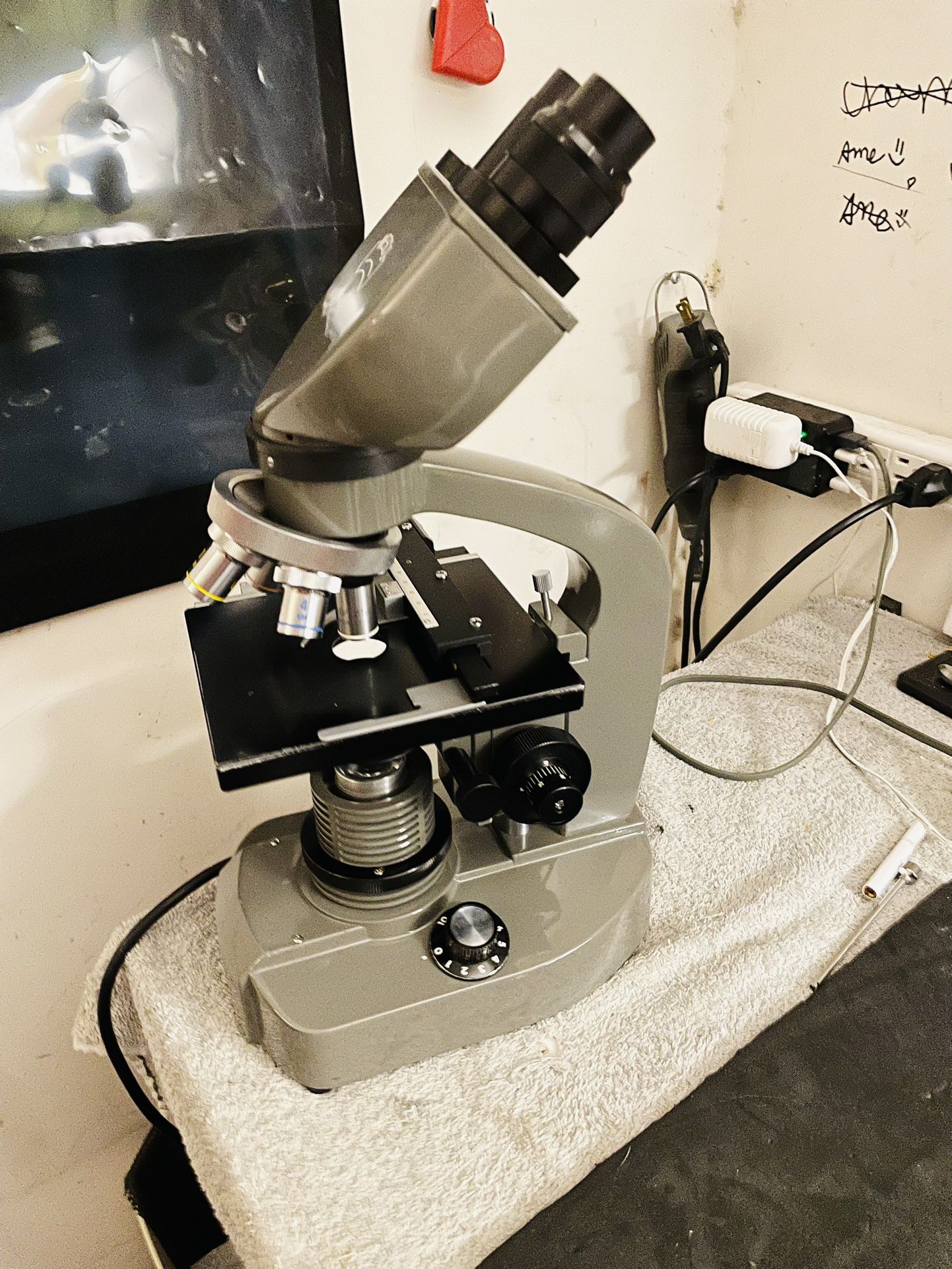 Wesco Binocular Electric Microscope