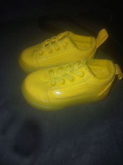Baby shoes