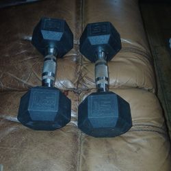 Set Of  2 15lbs Hex Rubber Coated Dumbell 30 Lbs Total 