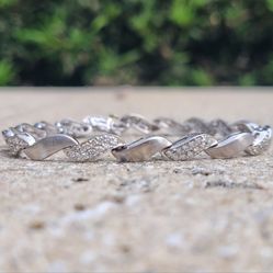 14K Gold 2.16 CT VS2 Diamond Bracelet (Includes Jewelry Box)