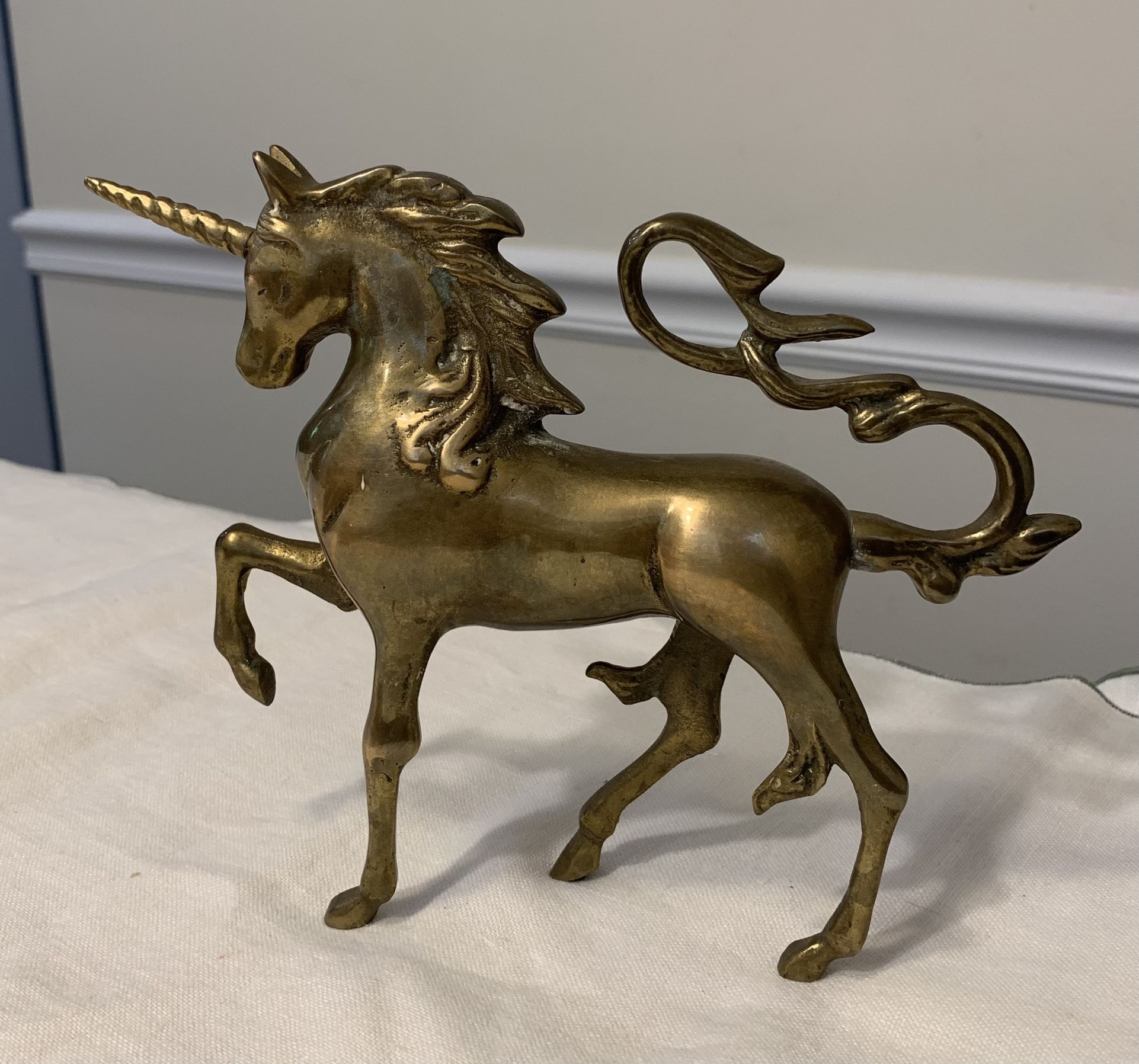 Veg Solid Brass Unicorn Figurine Statue Prancing Ornate Mythical Fantasy.