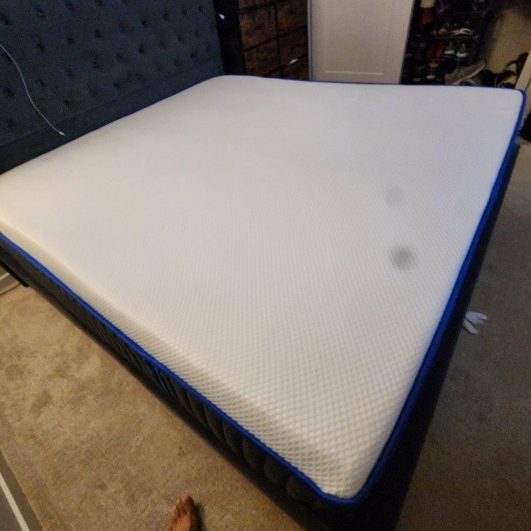 Mattress King
