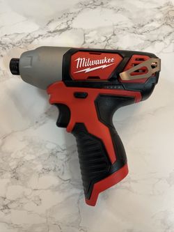 Milwaukee 12volt Impact Driver (tool Only)