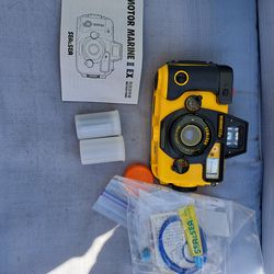 SEA & SEA 35MM UNDERWATER CAMERA