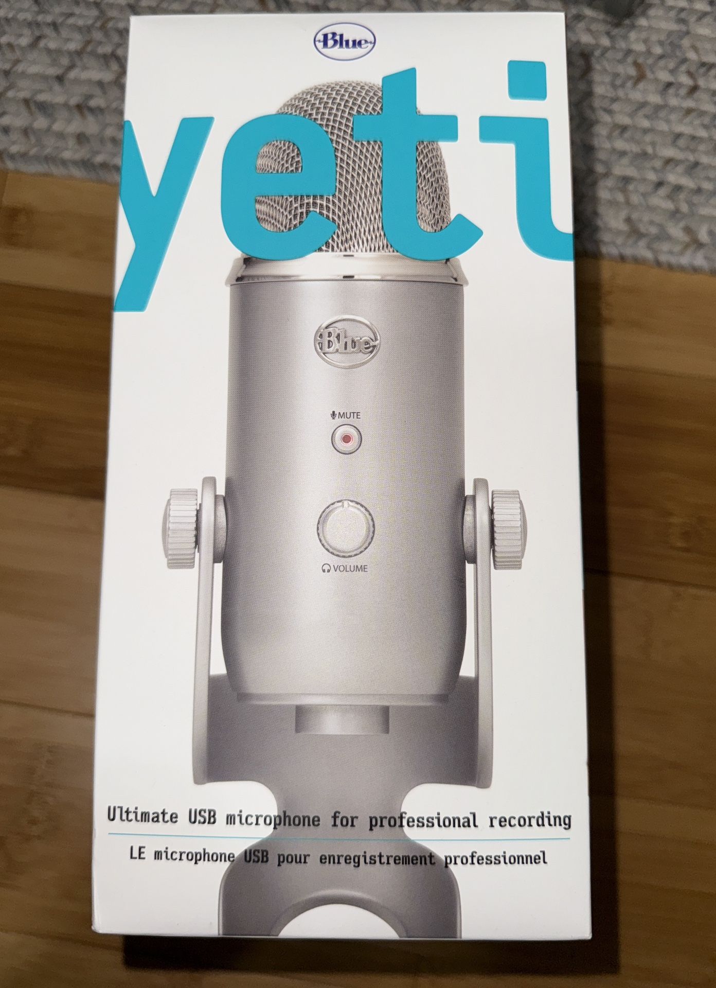 Blue Yeti Microphone Silver