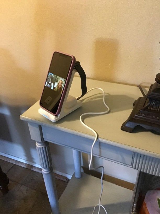 Wireless charging station, 3-in-1 fast wireless charger stand for multiple devices Apple Watch Ultra Series 10 9 8 7 6 SE 5 4 3 2,iPhone 16 15 14 13 1