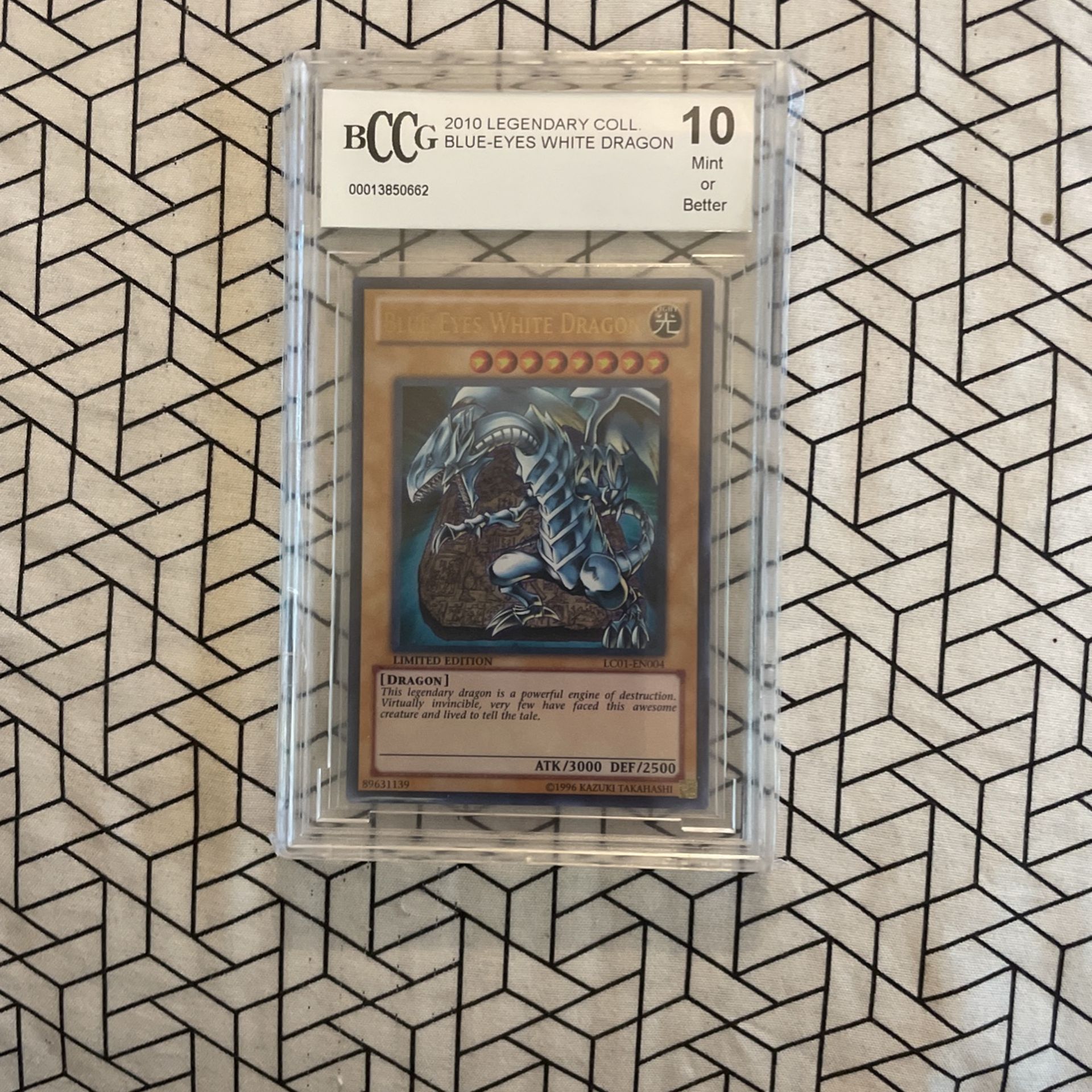 2010 legendary col. blue-eyes white dragon mint 10