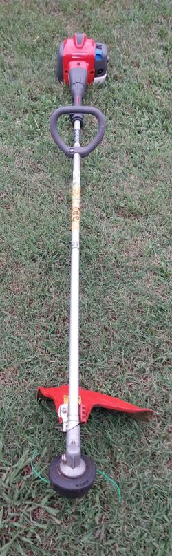 Like New Husqvarna Straight Shaft 2 Cycle Weedeater Located In Southmont North Carolina
