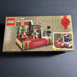 Lego 40410 Charles Dickens Christmas Carol 333 Pieces