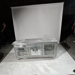 Living Room Chest/ Tv Table 