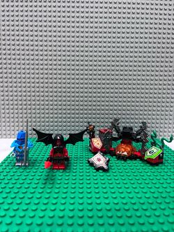 Lego Nexo Knights Ultimate Lavaria set and Blu Knight