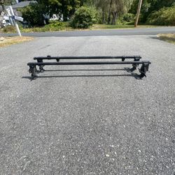 Thule Square Cross Bars Roof Rack with Foot Pack 50" 49.5" For Gutter - No Locks
