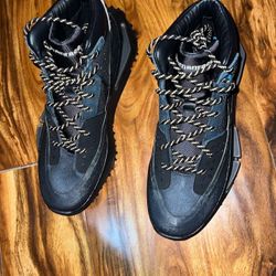Pharrell boots