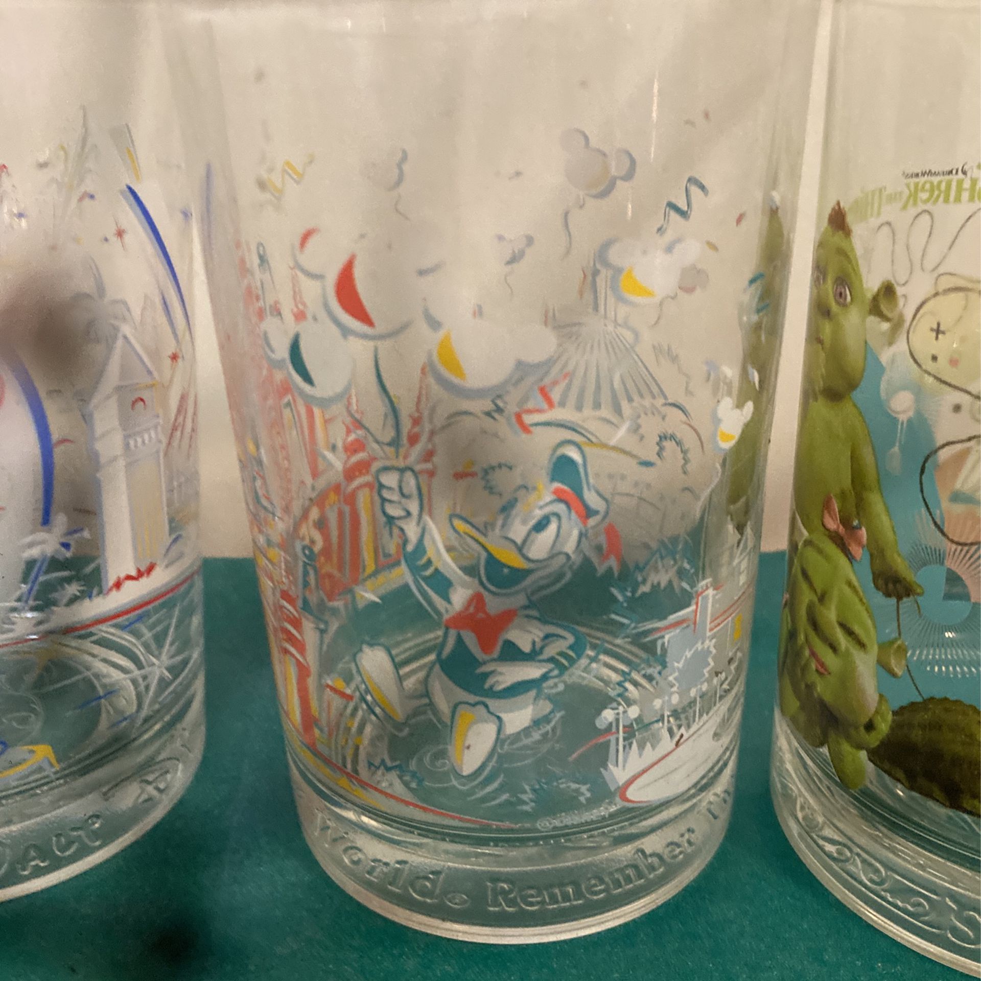 Vintage McDonald’s Shriek And Disneys 25 Anniversary Glass Cups