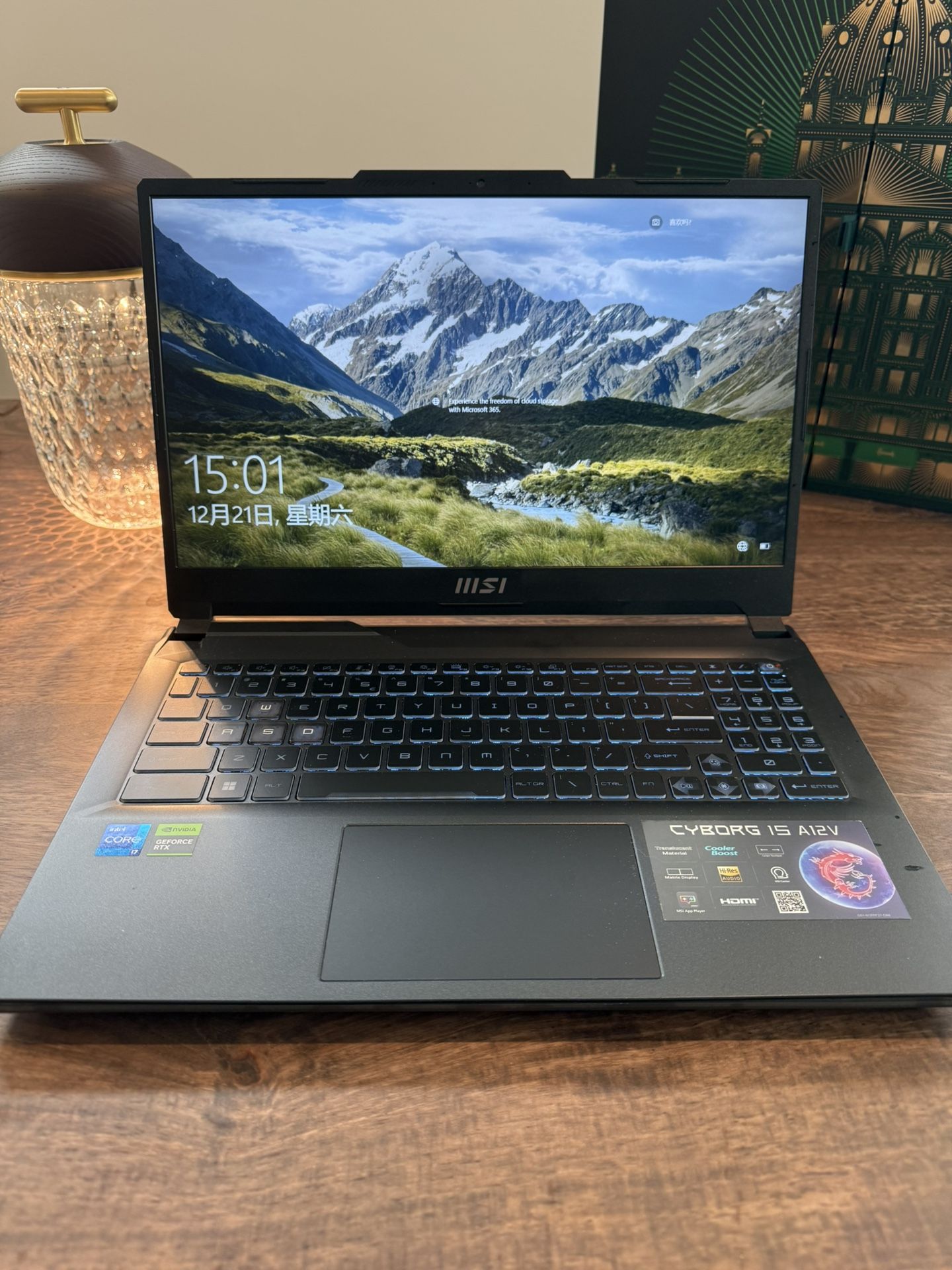 MSI Cyborg 15 Rtx 4060 Laptop