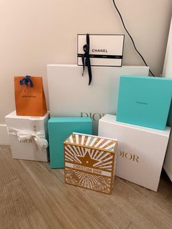 Luxury Empty Box Lot – Dior, Chanel, Tiffany & Co., Louis Vuitton – 8 Pieces