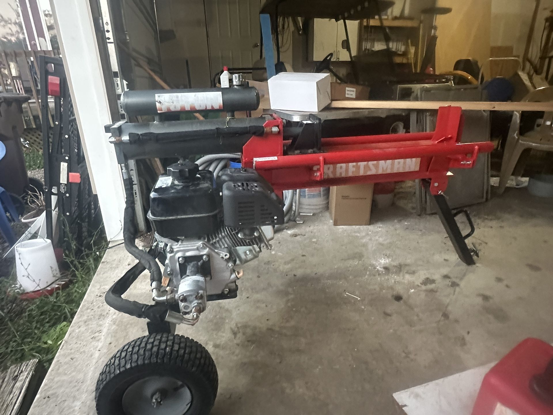13 Ton Craftsman Log Splitter