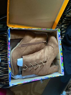 Brown booties size7