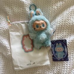 POP MART THE MONSTERS Big Into Energy Series - Hope Labubu