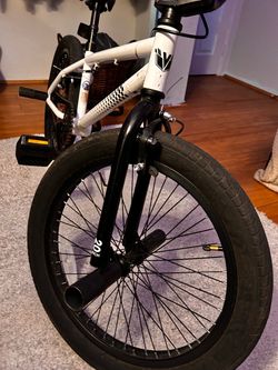 White BMX Bike for Sale – Great Condition