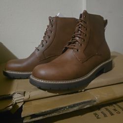 Size 11 Men's Work Boots 